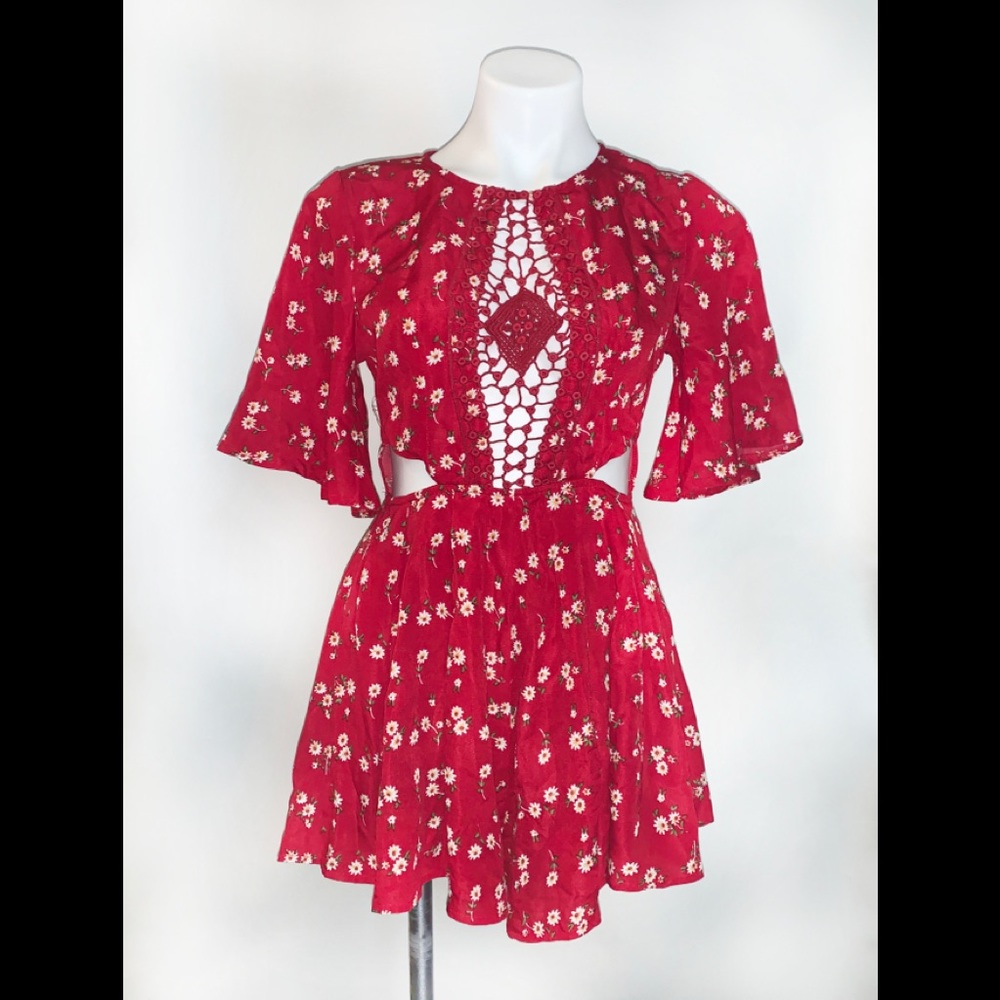 Cute Red floral print dress